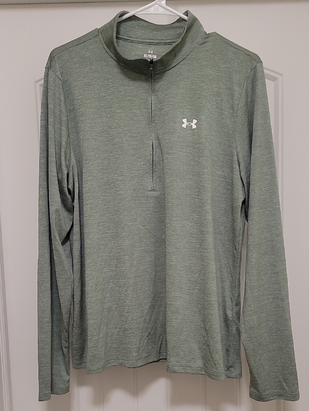Under Armour Women's Tech Twist ½ Zip In Silica Green